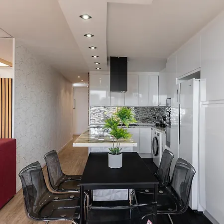 Monko Tower Apartament *